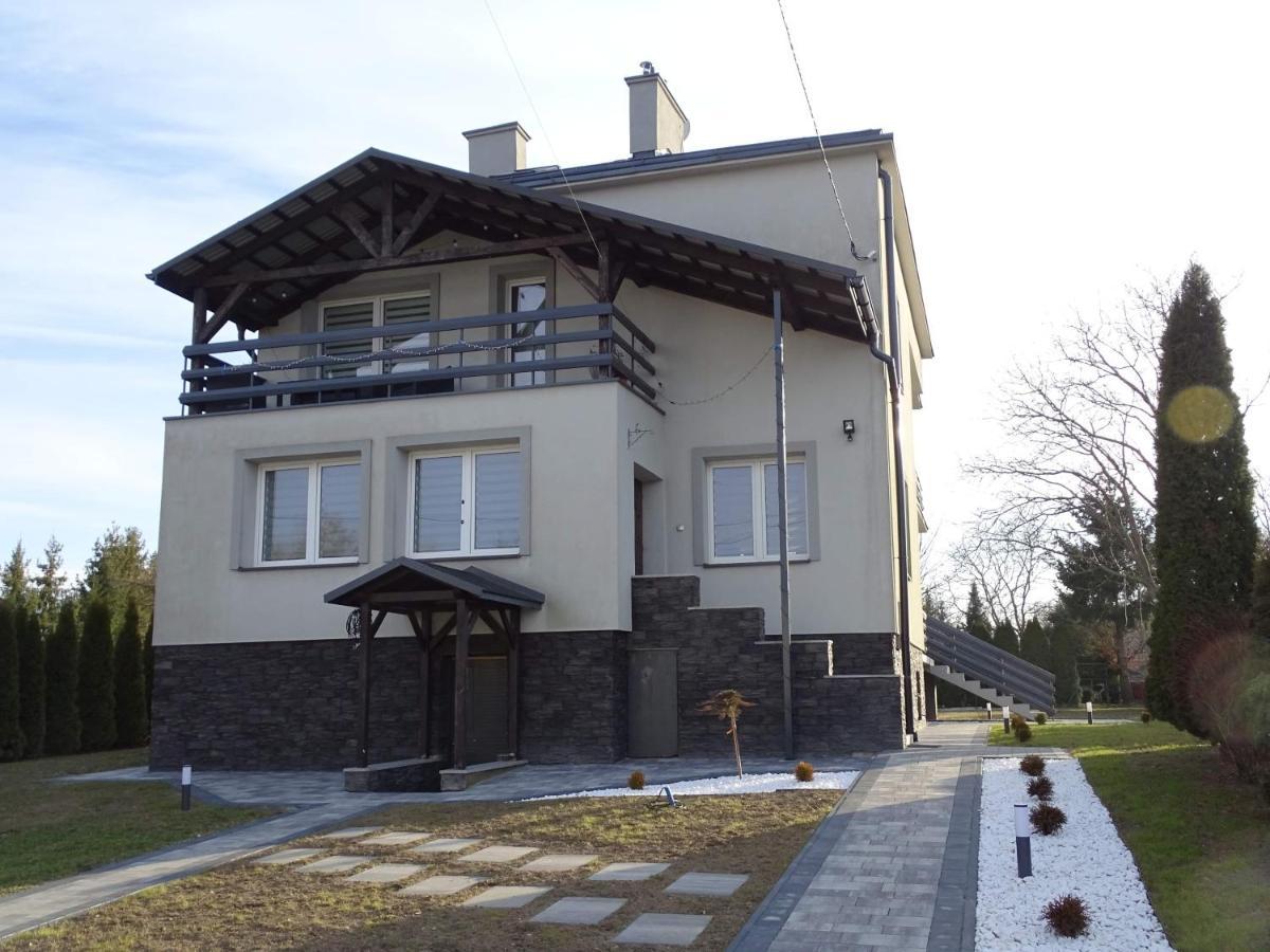Villa Sanriver Przemyśl Kültér fotó